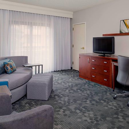 Sonesta Select Kansas City Airport Tiffany Springs المظهر الخارجي الصورة